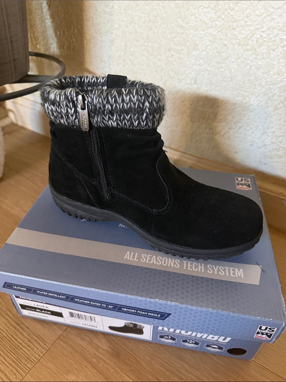 Khombu Black Suede Ankle Boots with Gray Knit Cuff